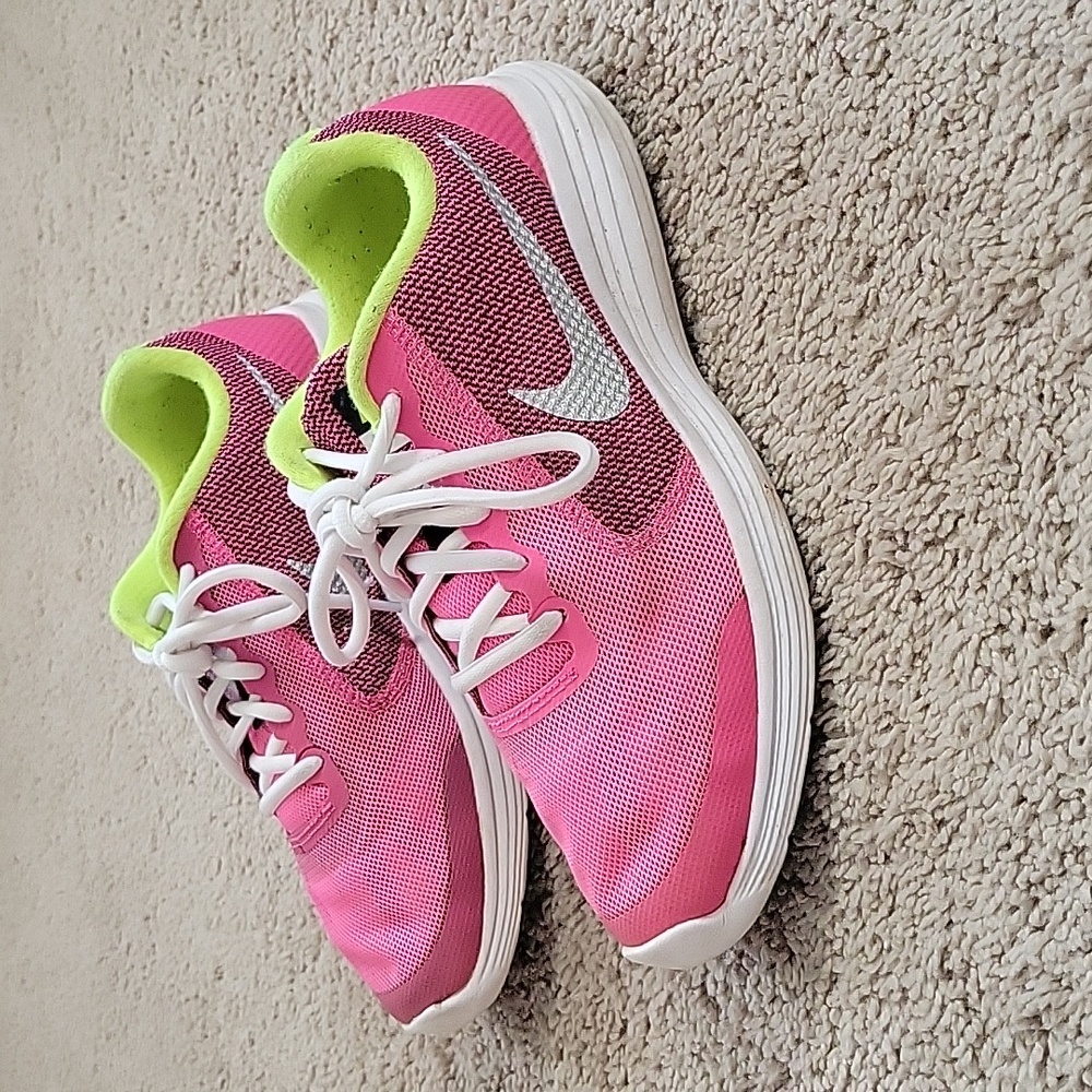 Nike Women's Pink and Lime Athletic Shoes